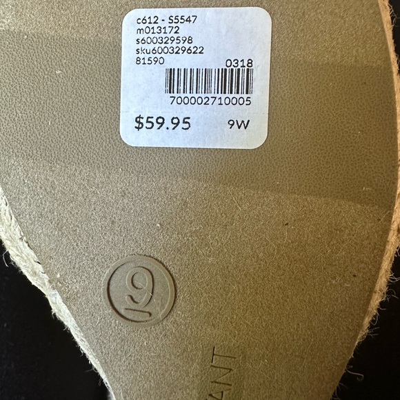 LANE BRYANT Women's Espadrille Sandals Black Suede Wedge Peep Toe Bow Size 9W - Picture 6 of 6